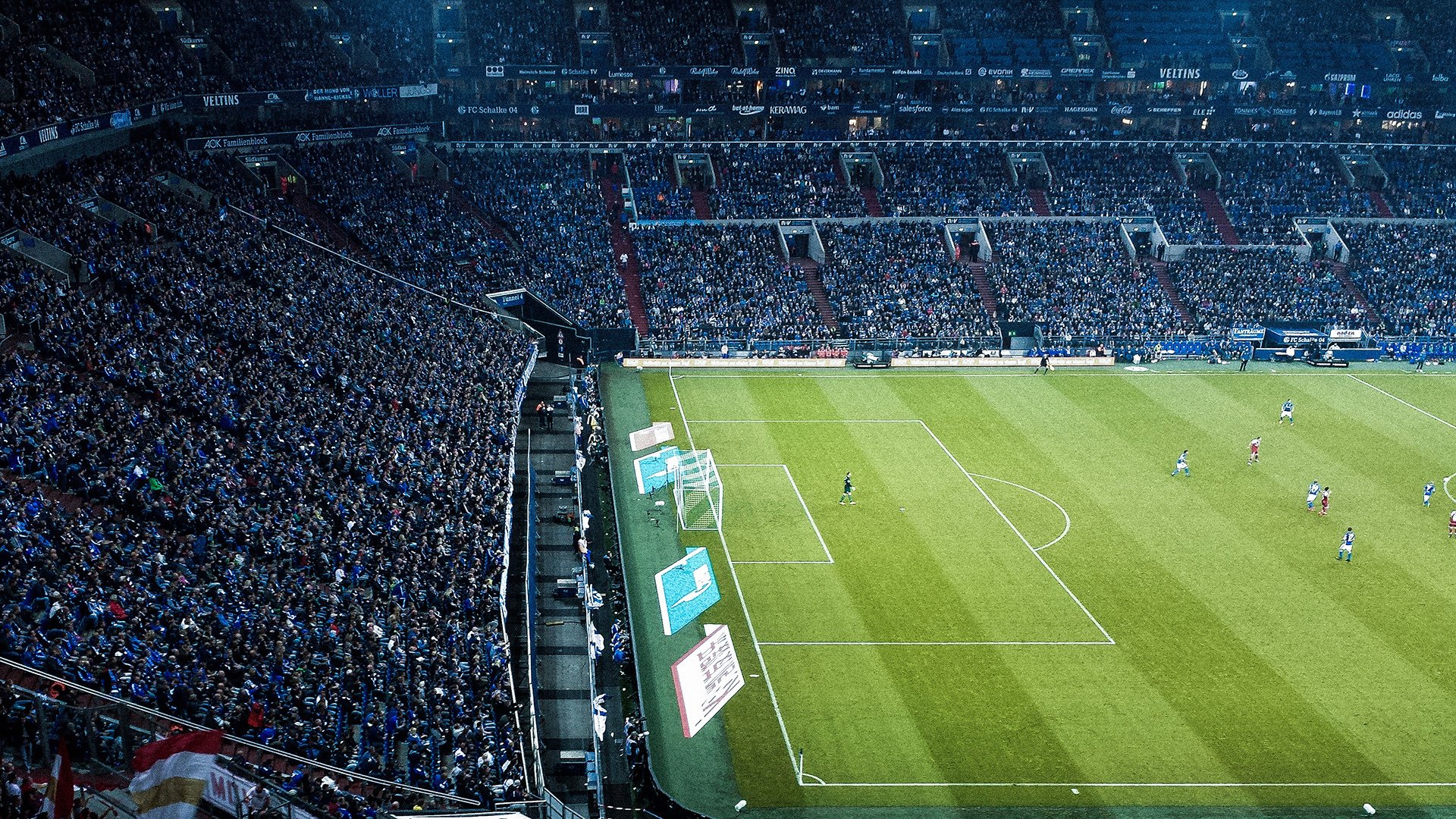 沃尔夫斯堡迎战门兴，主场拼尽全力，沃尔夫斯堡首发